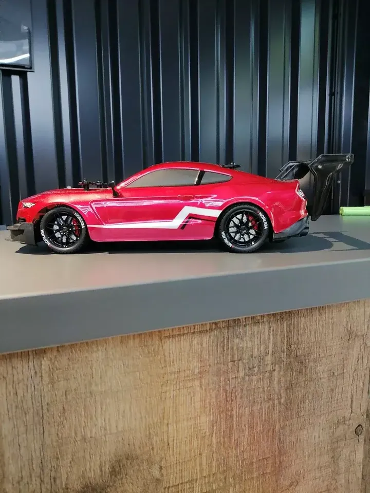 Ford Mustang дрифт 1:14 — вид сбоку